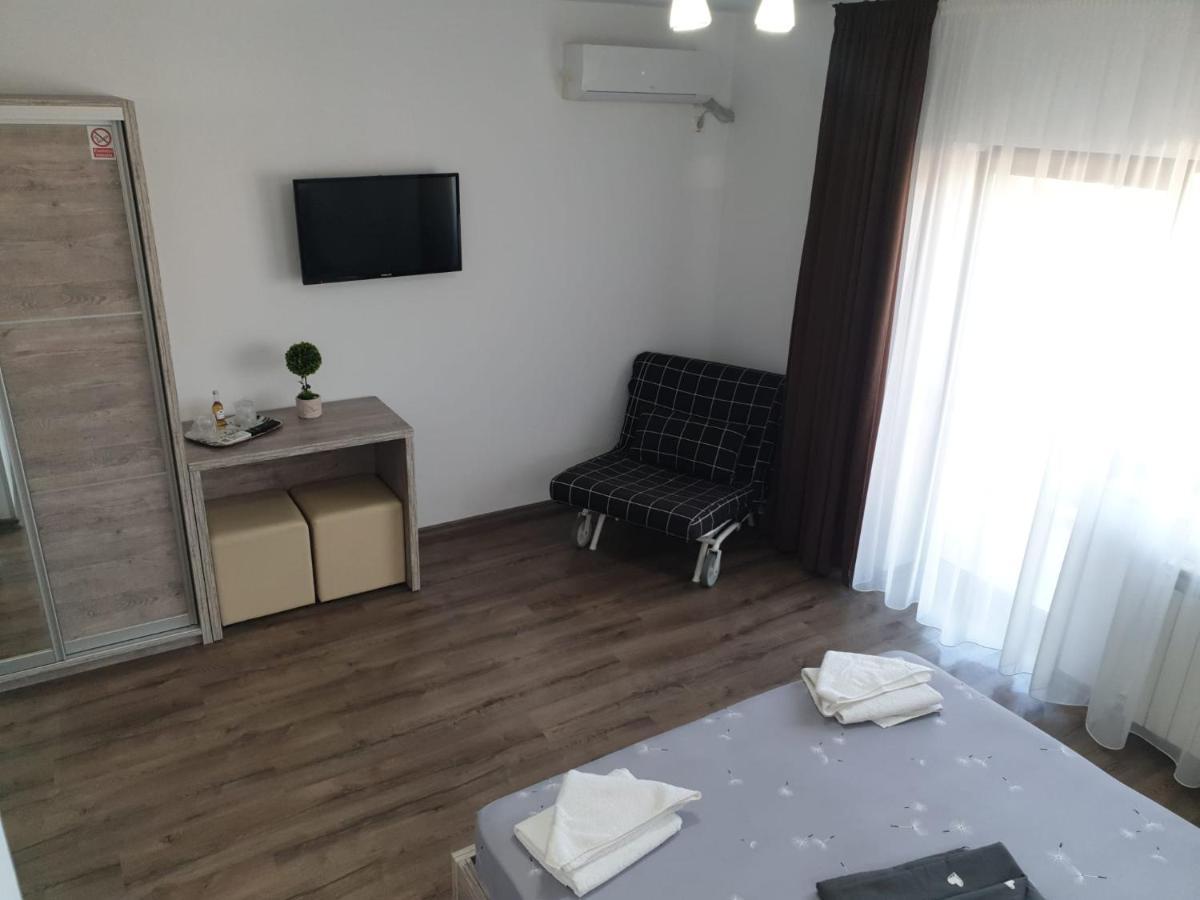 Vila Yna Năvodari Exterior foto