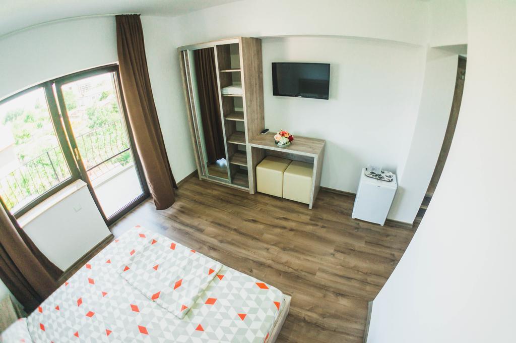 Vila Yna Năvodari Exterior foto